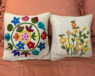 Embroidered pillows vtg