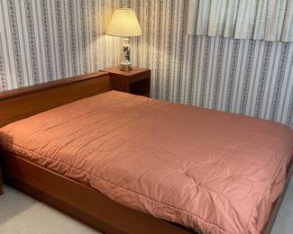 Torring Denmark platform bed