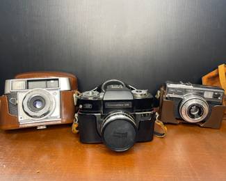 Agfa Optima III, Zeiss Ikon Contaflex 126, Voigtländer Vitessa 500 AE vintage German cameras 