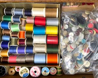 Vintage sewing notions