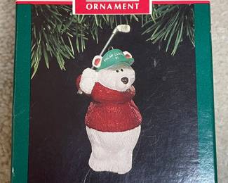 Hallmark Keepsake ornament vtg