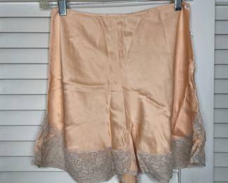 Vintage Etrusca Del Soldato Bardi bloomers 
