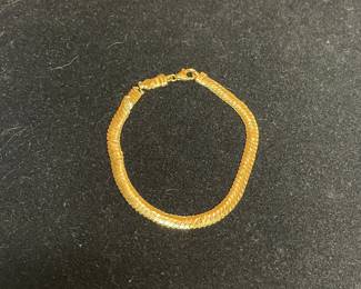 14k gold bracelet (needs repair)