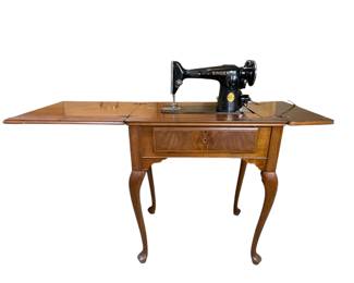 Vintage sewing table Singer