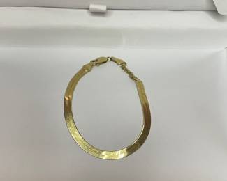 14k Italy bracelet (needs repair)