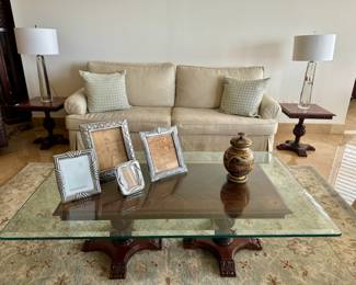 Beautiful coffee table with matching side tables