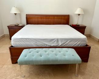 Beautiful king size bedroom set in great condition