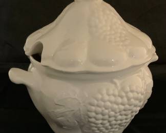 Vintage California Pottery, White Porcelain Soup Tureen with Lid
