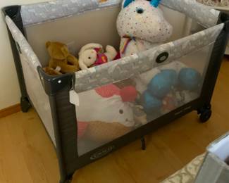 Graco Pack 'n Play Portable Playard