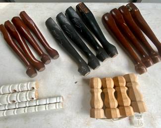 Various Sets of so.id Wooden Legs , etc.