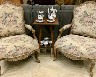 Italian Style Wood Frame Tapestry Upholstered Armchairs with Acanthus Leaf Carvings on Cabriole Legs Apron and Arms. Shown with an Antique Oak Parlor Table with Christian Fischer Flo Blue Coffee Service.