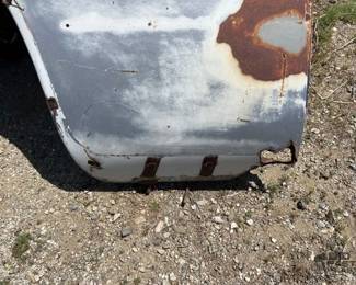 724 Front Fender