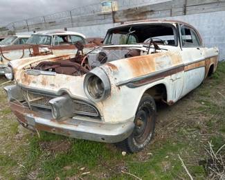 82  1950s DeSoto Firedome 