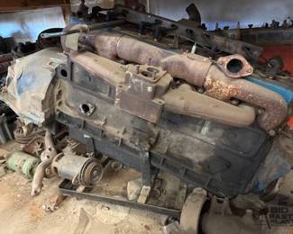 1500 8 Cylinder Flat Head Motor