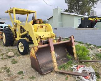 550 John Deere JD400 Skip Loader