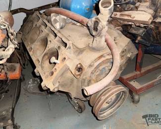 2110  V8 Motor with Transmission 