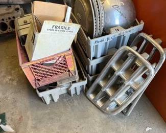 4024 Hub Caps, Grille Pieces