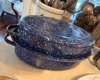Graniteware roaster