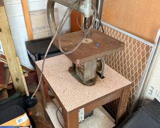 Scroll saw