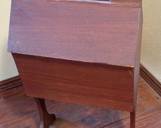 Vtg sewing caddy