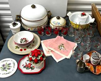 Strawberry Floral Kitchenware