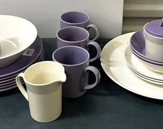 Purple White Crown Lynn Forma Dish Set