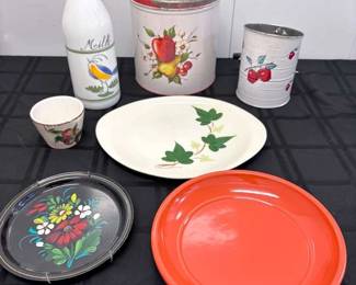 Vintage Kitchen ContainersSifterPlates