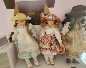 Porcelain Dolls 