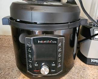 Instapot Pro + Air fryer 
