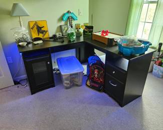L Shaped Black Desk 