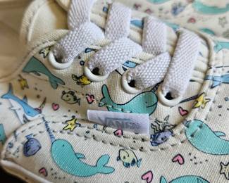 Girls Vans Sneakers 