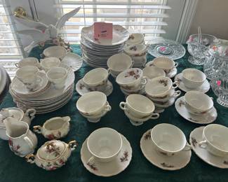 Tea service for everyone!