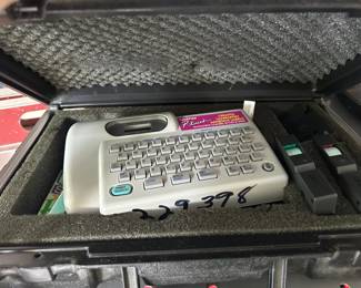 Label maker