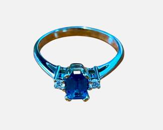 14 KT Gold Ring