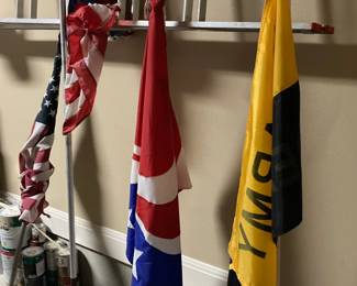 US and Army flags