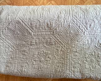 Queen quilt