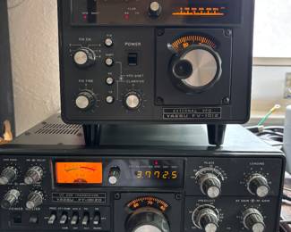 Yaesu FV-1012VFO Transceiver w/AM Filter- Working Lafayette HA 350 Receiver - Working