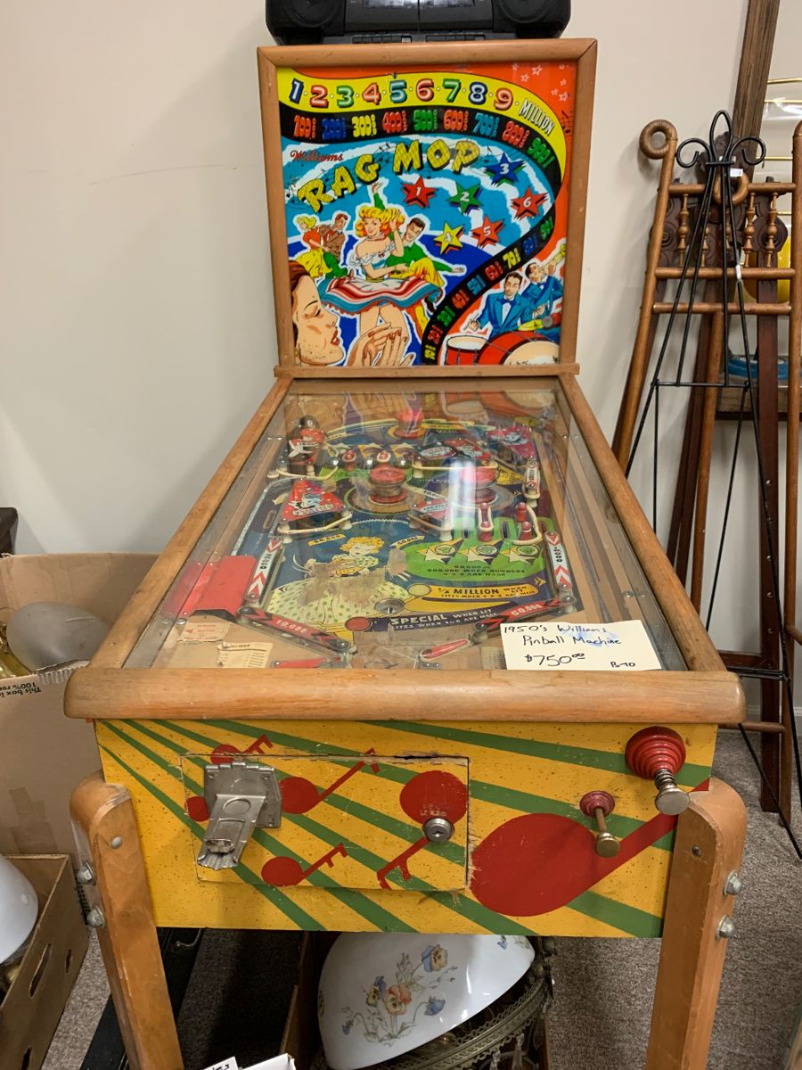 1950’s Pinball Machine