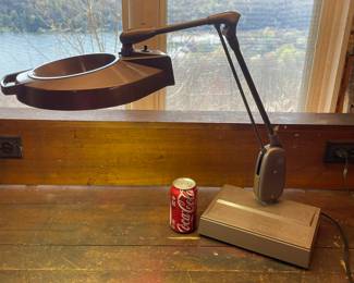 Lighted Desk Magnifier