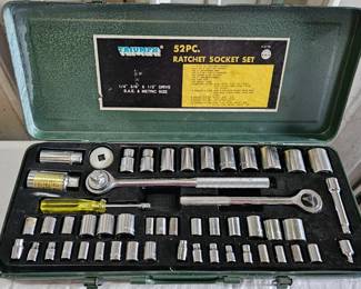 SOCKET SET
