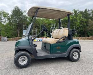 GOLF CART