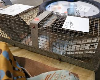 LIVE ANIMAL TRAP
