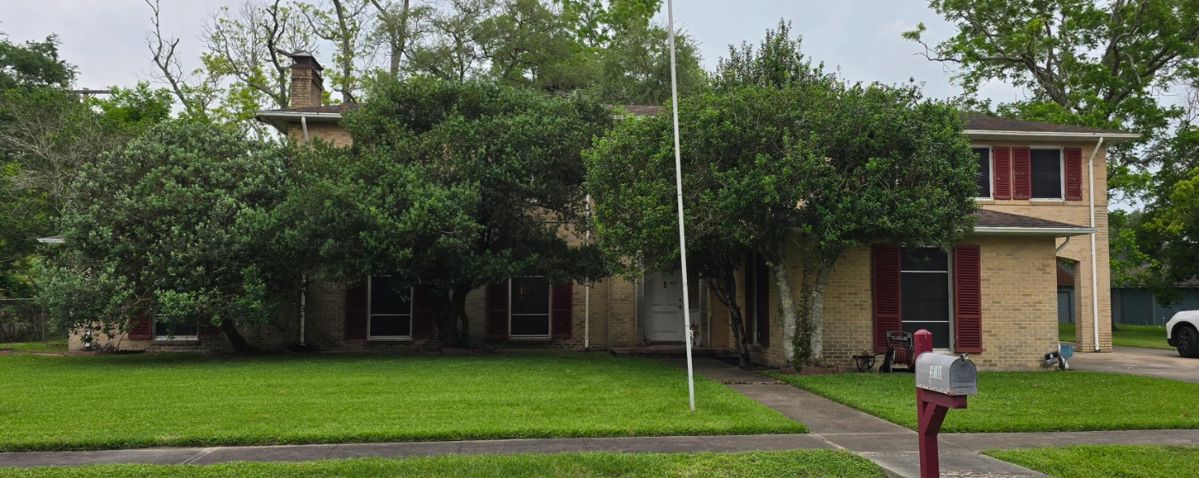 House built in 1940's. It is a 2-story house packed!! We are halfway there - more pictures on Monday!