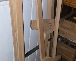 Easel