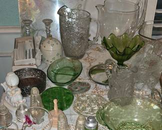 Depression Glass - Pitchers- Salt and Pepper Shakers - Frogs