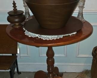 Vintage Round Side Table - Large Wooden Bowl with Charger