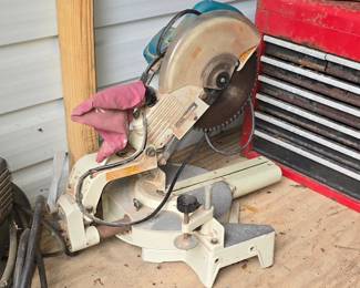 Makita Table Saw