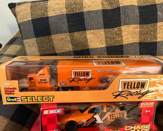 Lots Yellow die cast cars