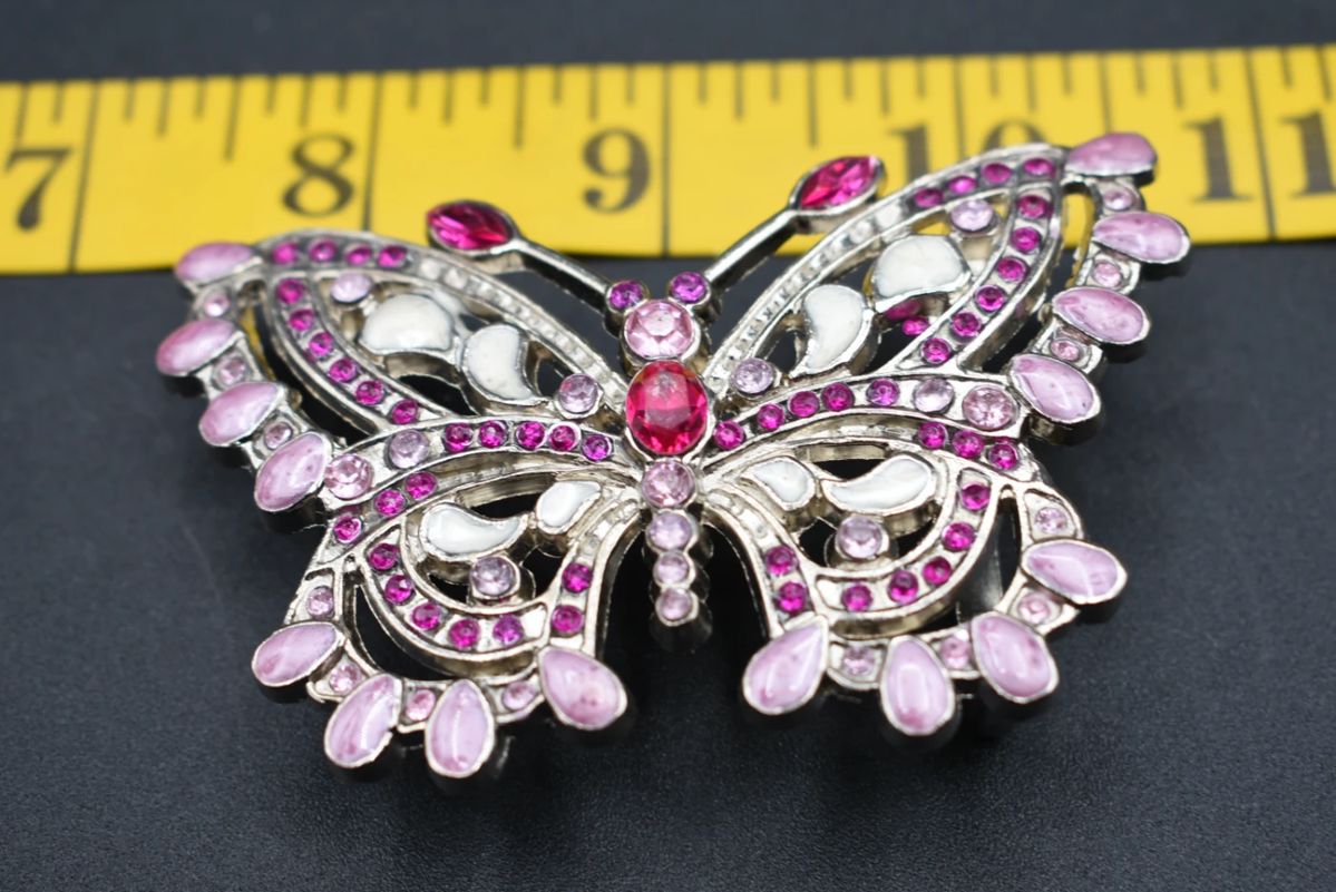 belt buckle