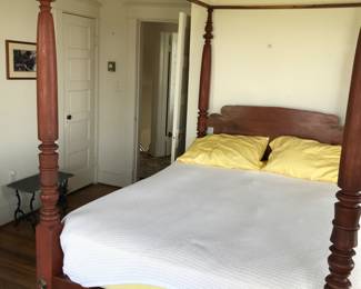 American 4 post Bed